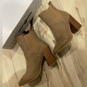 Call It Spring, Light Brown, Suede Bootie, Size 6, Good Condition